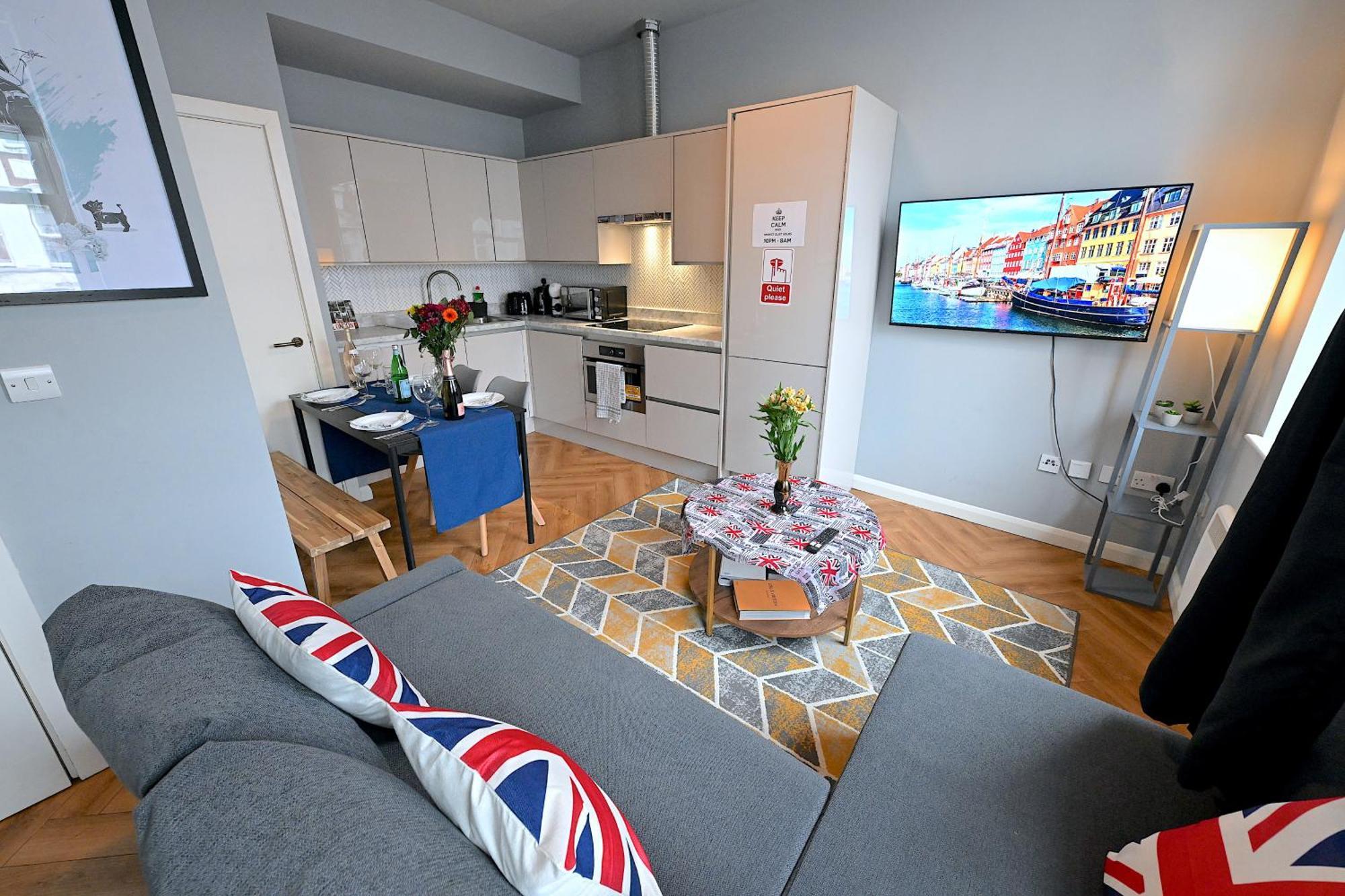 1 Bedroom Flat In Wood Green Piccadilly Line London Kültér fotó